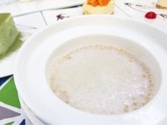 椰汁西米露燕窝-燕庭·纯燕窝·甜品下午茶(南京西路店)