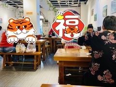大堂-丽虹云南过桥米线(兴工街店)