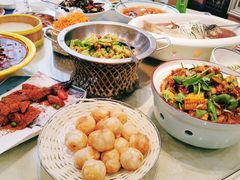 -皇宫大酒店
