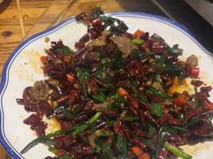 -冶建镜子·老南昌大排档·江西虾王(总店)