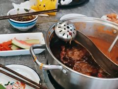 -罗二娘·鲜切牛自助火锅(罗湖东门步行街店)