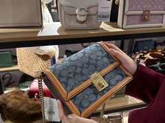 -砂之船奥莱(南京江宁店)