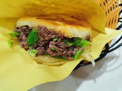 -保府味道金饼驴肉(橄榄郡店)