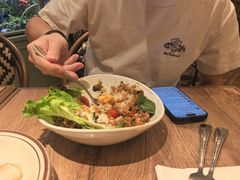-玛格萝妮比萨屋(陆家浜路店)