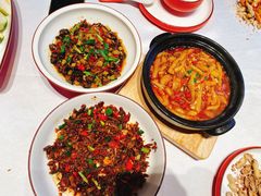 -老湘亲·品鉴湘菜(蔡塘爱琴海店)