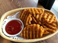 -必胜客(港城新天地店)