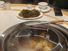 -鱼窝棚柴火铁锅炖(富山屯店)