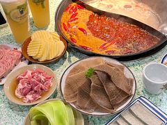 -鸿姐老火锅(疁城新天地店)