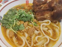 -顺溜·手工刀削面·黑金店(铜锣湾店)