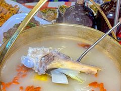 -江湖亮亮蒸虾大排档烤全羊清真(武汉总店)