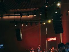 -TZ House音乐现场(来福士中心店)
