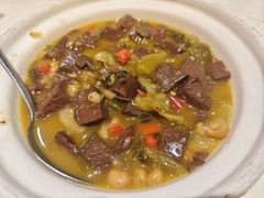 老坛酸菜血旺-全牛匠·乐山跷脚牛肉(西北旺万象汇店)