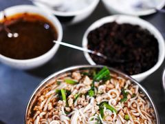 -正宗杨记普洱酸醋米线(总店)