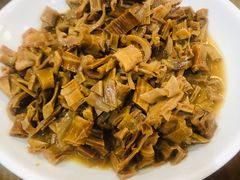 -芦茨金富饭庄·25年老字号·专做稻草鸡