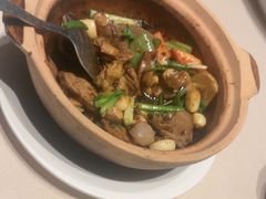 -八府香鸭·啫啫煲(华山路店)