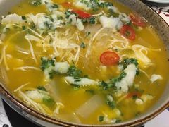 酸汤龙利鱼-舌尖上的食缘花园主题餐厅