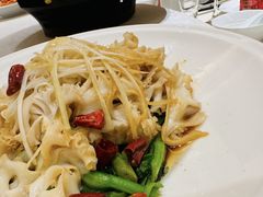 -连鹭海鲜·海肠捞饭·海胆饭(星海店)
