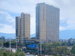 -大理洱海龙湾假日酒店