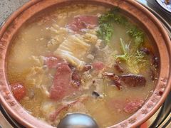 -阿婆情腊排骨火锅(金虹路店)