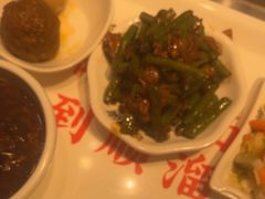 -顺溜·手工刀削面·黑金店(铜锣湾店)