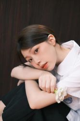 -喜爱高定婚纱摄影
