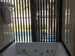 -三亚亚龙湾雅高铂尔曼别墅度假酒店
