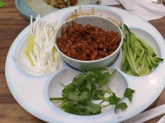 -合合春饼·酱骨·东北菜(潘家园店)