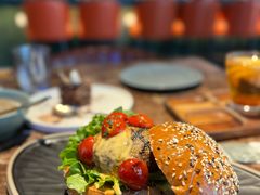 -Let'sBURGERplus·非常创意汉堡(三里屯店)