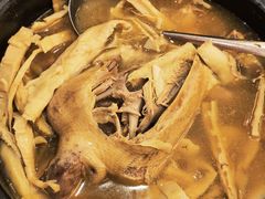 招牌笋干老鸭煲-张生记(双菱店)