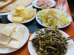 -北京龙庆四季香农家饭庄·灶台鱼·碳烤虹鳟鱼(龙庆峡店)