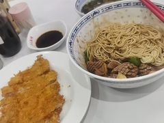 -鲁达面馆本帮风味(共康东路店)