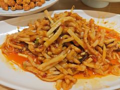 -渝信川菜 · 川味家常菜(财富购物中心店)