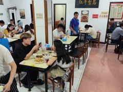 -满口香饭店