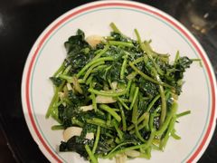 -川流不息·地道川菜·小龙虾(新松江路店)