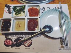 -唯成•韩国炭火烤肉 유성고기