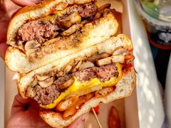 -LESCEDARS Brasserie Bistro香柏树