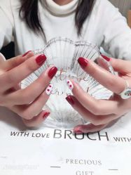 -蜜桃美甲美睫化妆