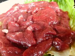-茅草房·河畔园林火锅
