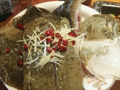 -马路边上·小海鲜烧烤(八一路店)