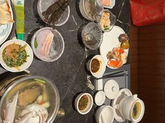 -半岛翡丽海鲜自助餐厅(观风亭店)