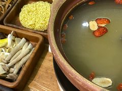 -菌小白火锅(时尚天河店)
