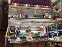 -玛格萝妮比萨屋(四平店)