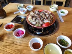 -阿婆情腊排骨火锅(金虹路店)