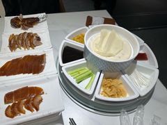 -羲和雅苑•北京烤鸭(国贸商城店)