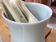 -黄阿姨锅贴大王(万航渡路店)