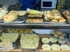 -聚德华天护国寺小吃(甜水园店)