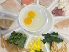 -维笙望湖·天膳源蒙自过桥米线