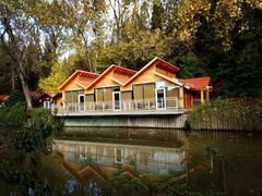 -上海怡沁园度假酒店