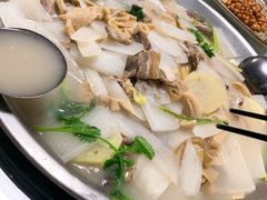 -黎老幺光雾山黄羊汤锅
