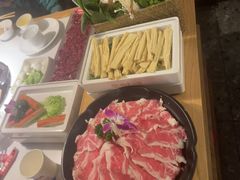 -辣虎·庭院火锅(临平新天地店)